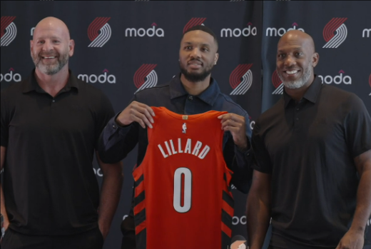 龙坤投资 比卢普斯：利拉德会成为NBA史上薪水最高的助教，我会让他每天都忙个不停